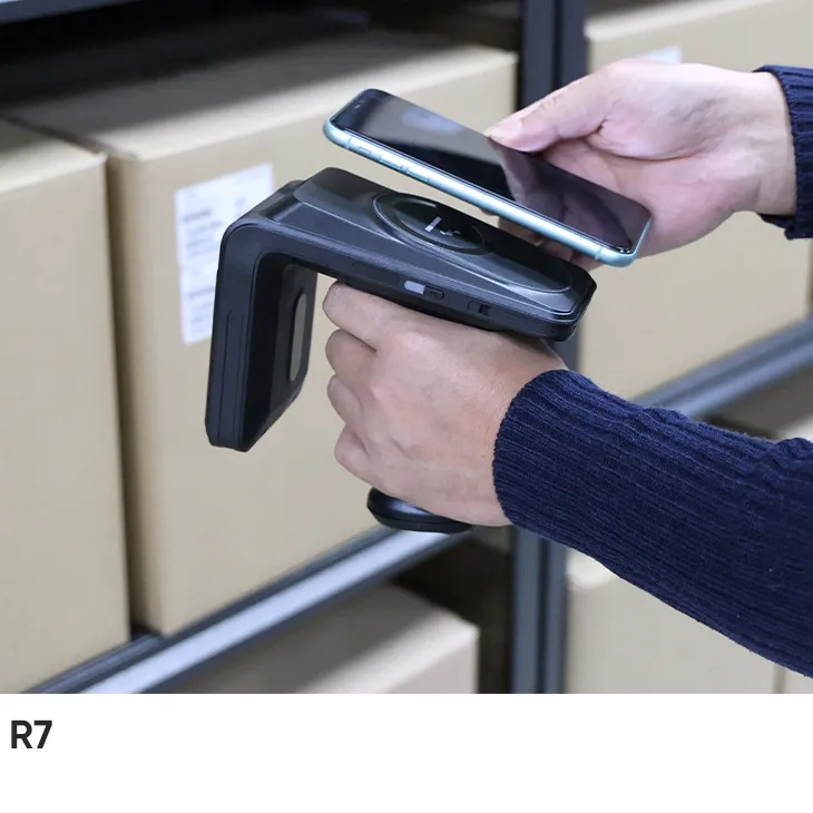 R7 UHF RFID Sled Reader
